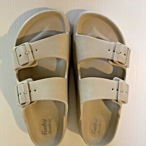 Funky Monkey Double Buckle Slides | Women’s 9 | Beige Comfort Sandals